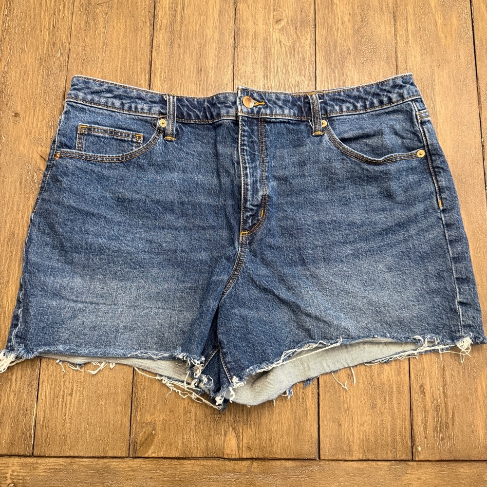 Universal Thread Dark Blue Jean Shorts